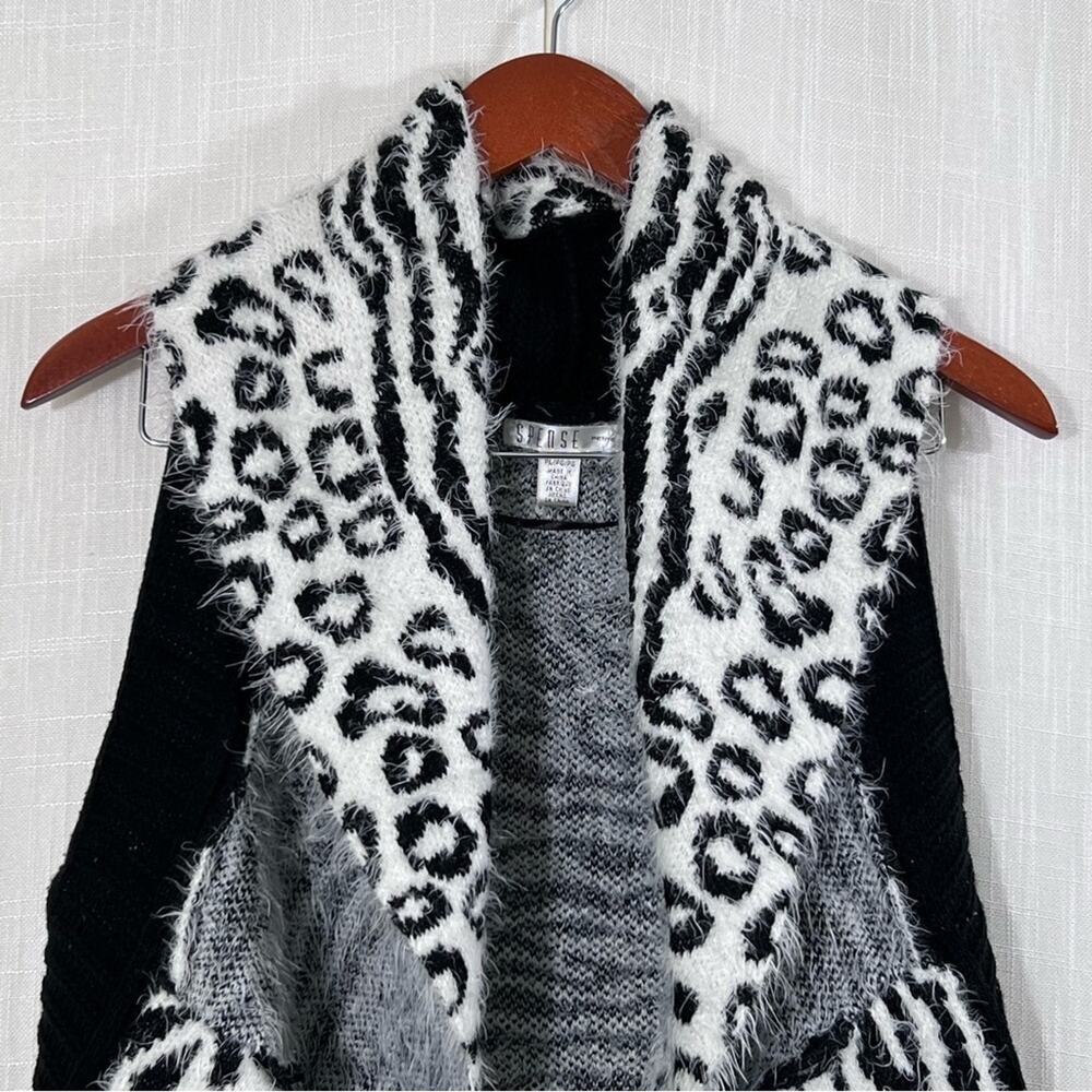 Spense Fuzzy Animal Print Soft Swag Sweater Vest Cardigan Size LP - Picture 2 of 12
